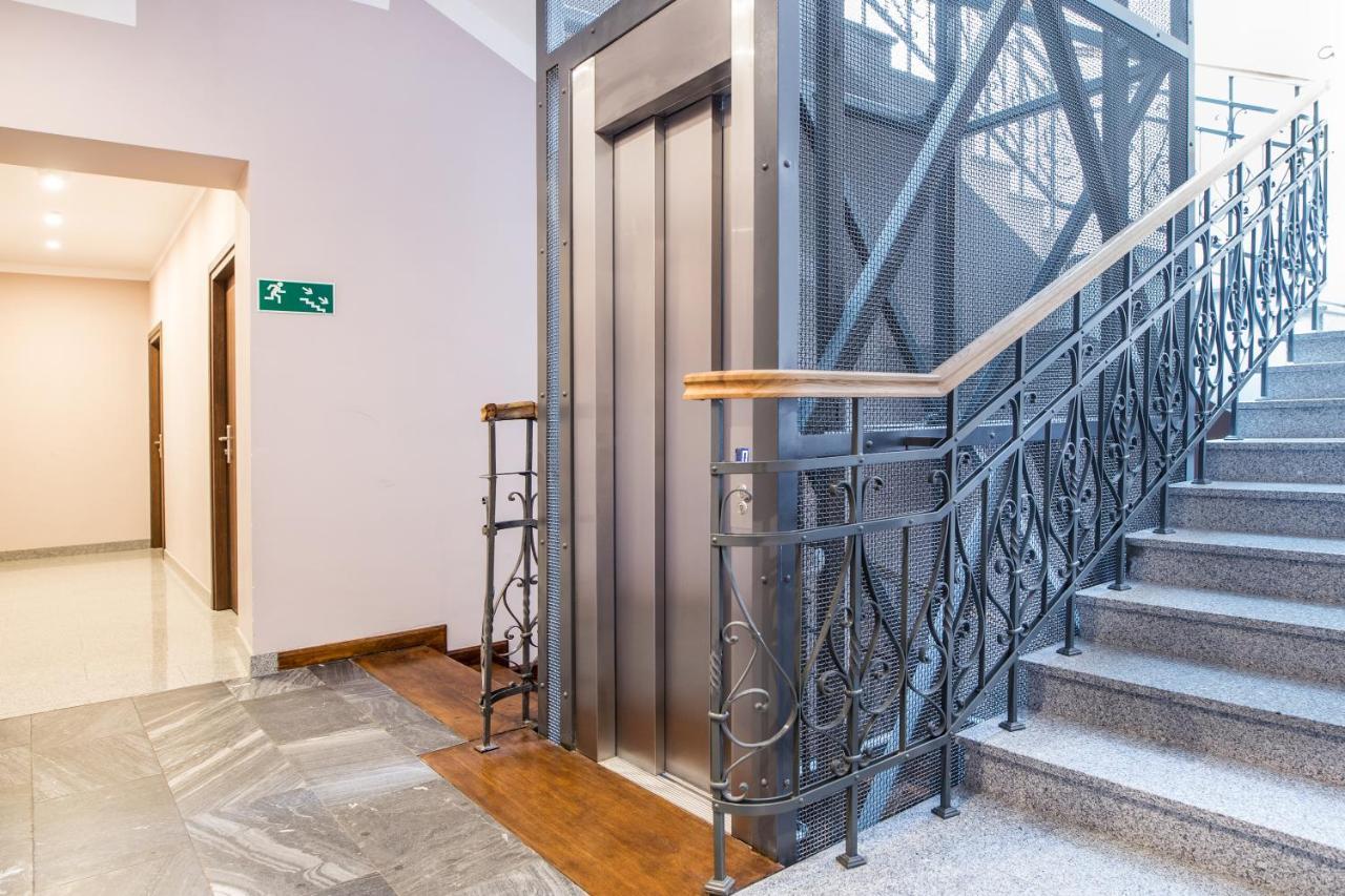 Aparthotel Old Town Krasków Εξωτερικό φωτογραφία